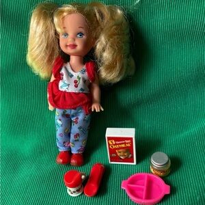 BARBIE Eatin Fun KELLY ice cream sundae clothes sippy spoon bowl food accessory